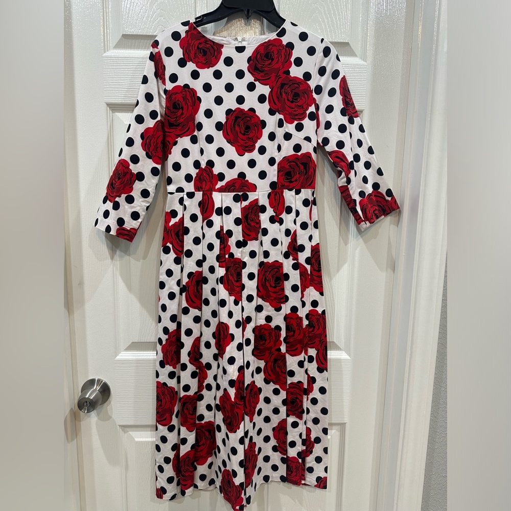 Dainty jewells dress dotted with flowers dress